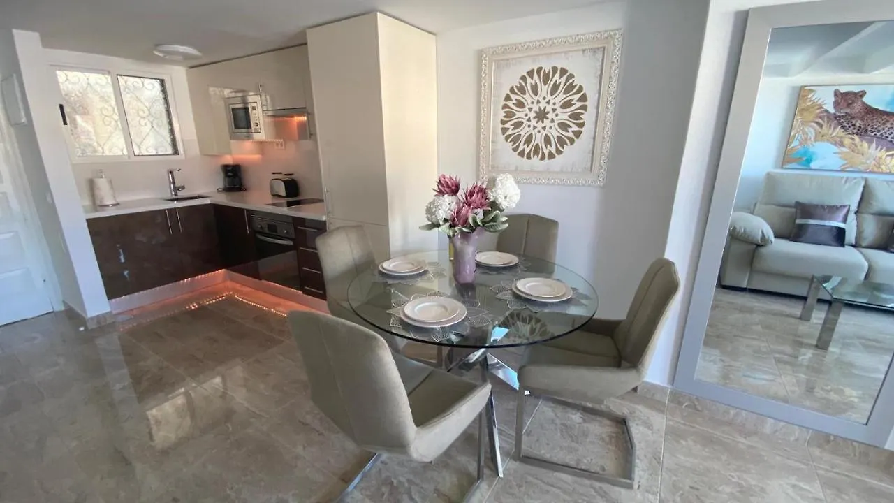 Parque Santiago 1 Luxury Apartament Playa de las Americas  0*, Playa de las Americas (Tenerife) Spain